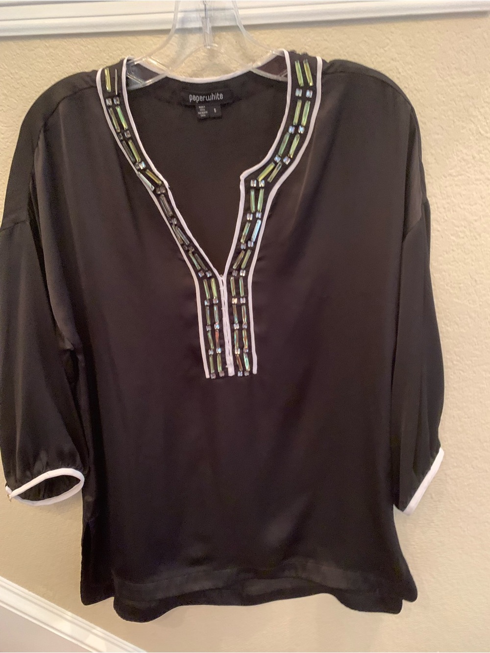 Paperulike Black Embellished V-Neck Tunic - Picture 4 of 8
